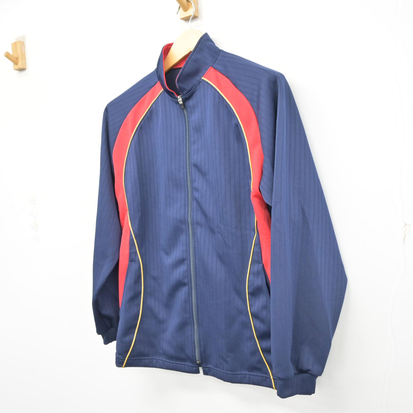 【中古】埼玉県 わせがく夢育高等学校 女子制服 1点 (ジャージ 上) sf100750
