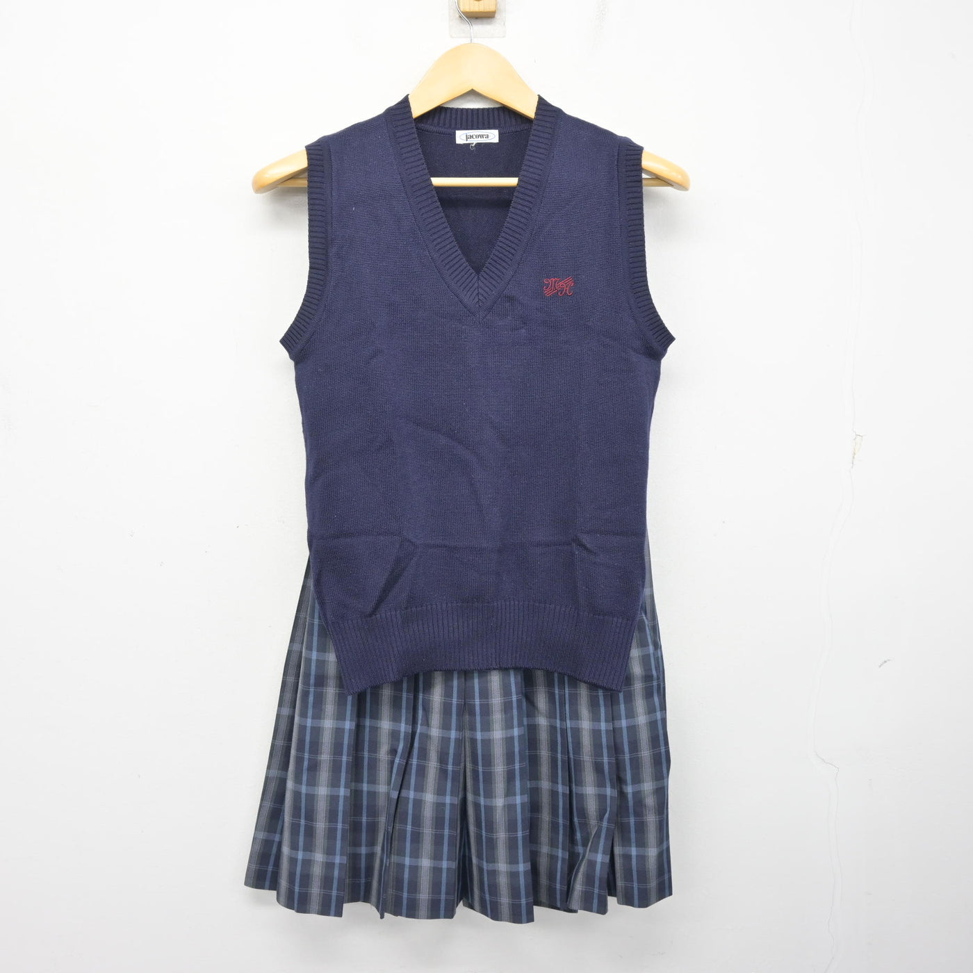 【中古】東京都 明豊中学校 女子制服 7点 (ブレザー・ニットベスト・スカート) sf100800