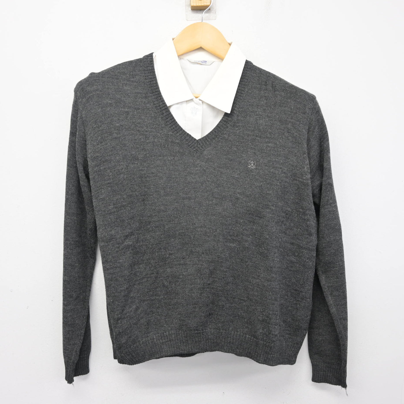 【中古】京都府 京都聖母学院高等学校 女子制服 3点 (ニット・シャツ) sf100844