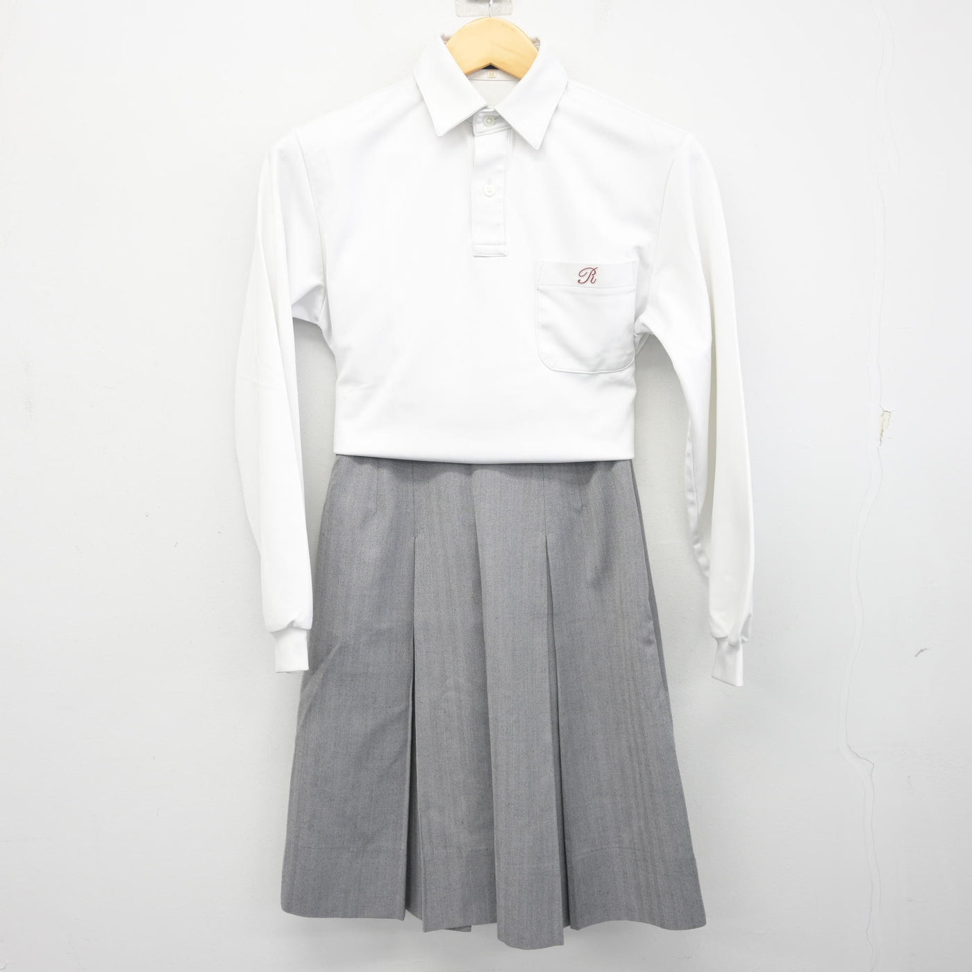 【中古】京都府 洛北中学校 女子制服 3点 (シャツ・スカート) sf100851