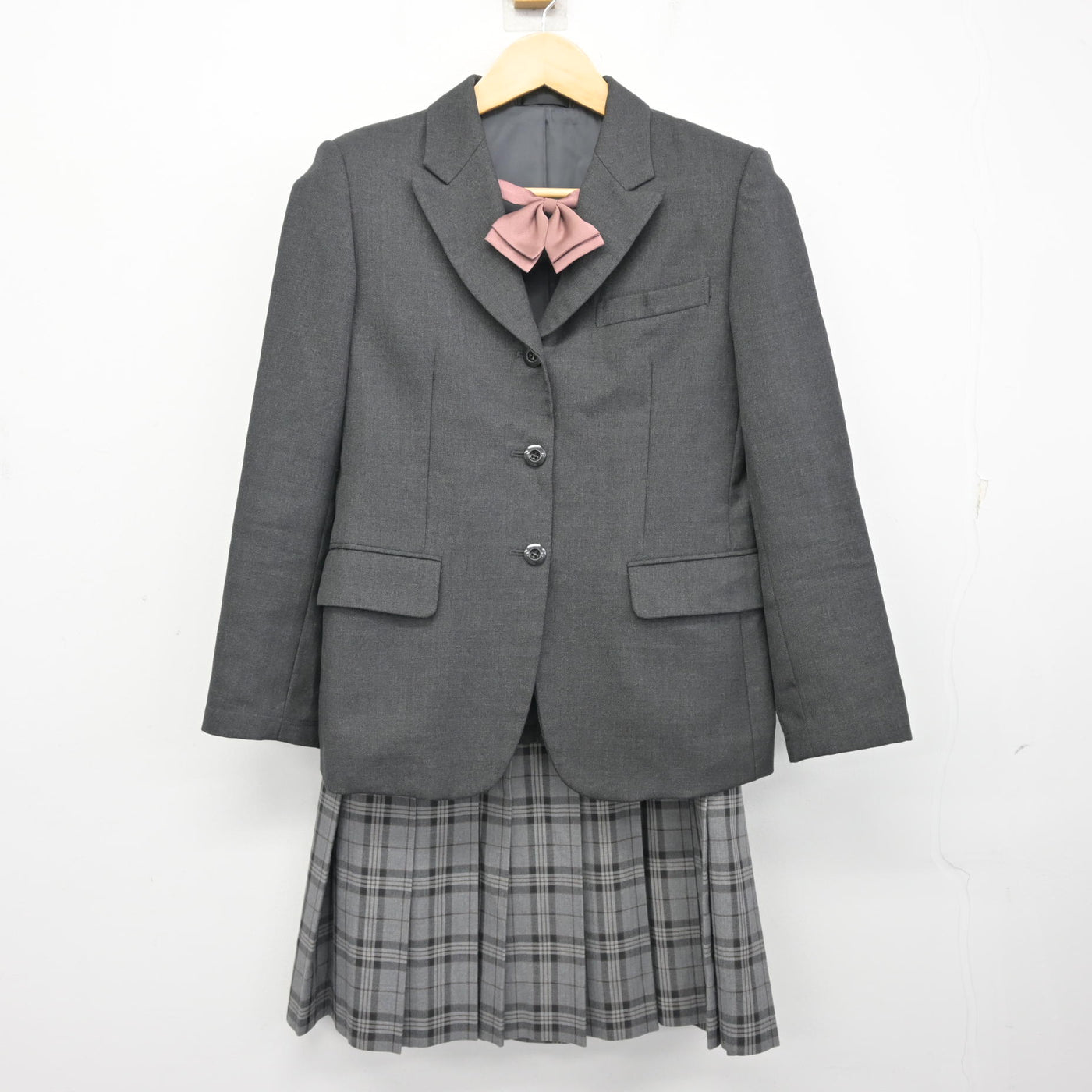 【中古】埼玉県 大妻嵐山中学校 女子制服 4点 (ブレザー・スカート・スカート) sf100853