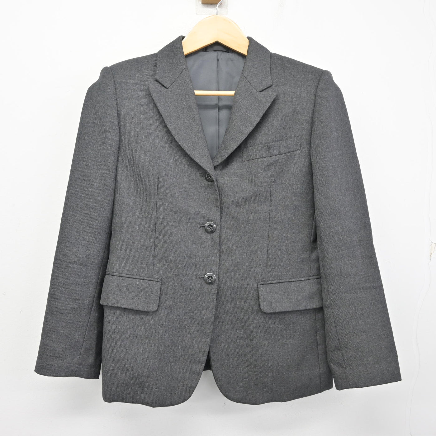 【中古】埼玉県 大妻嵐山中学校 女子制服 4点 (ブレザー・スカート・スカート) sf100853