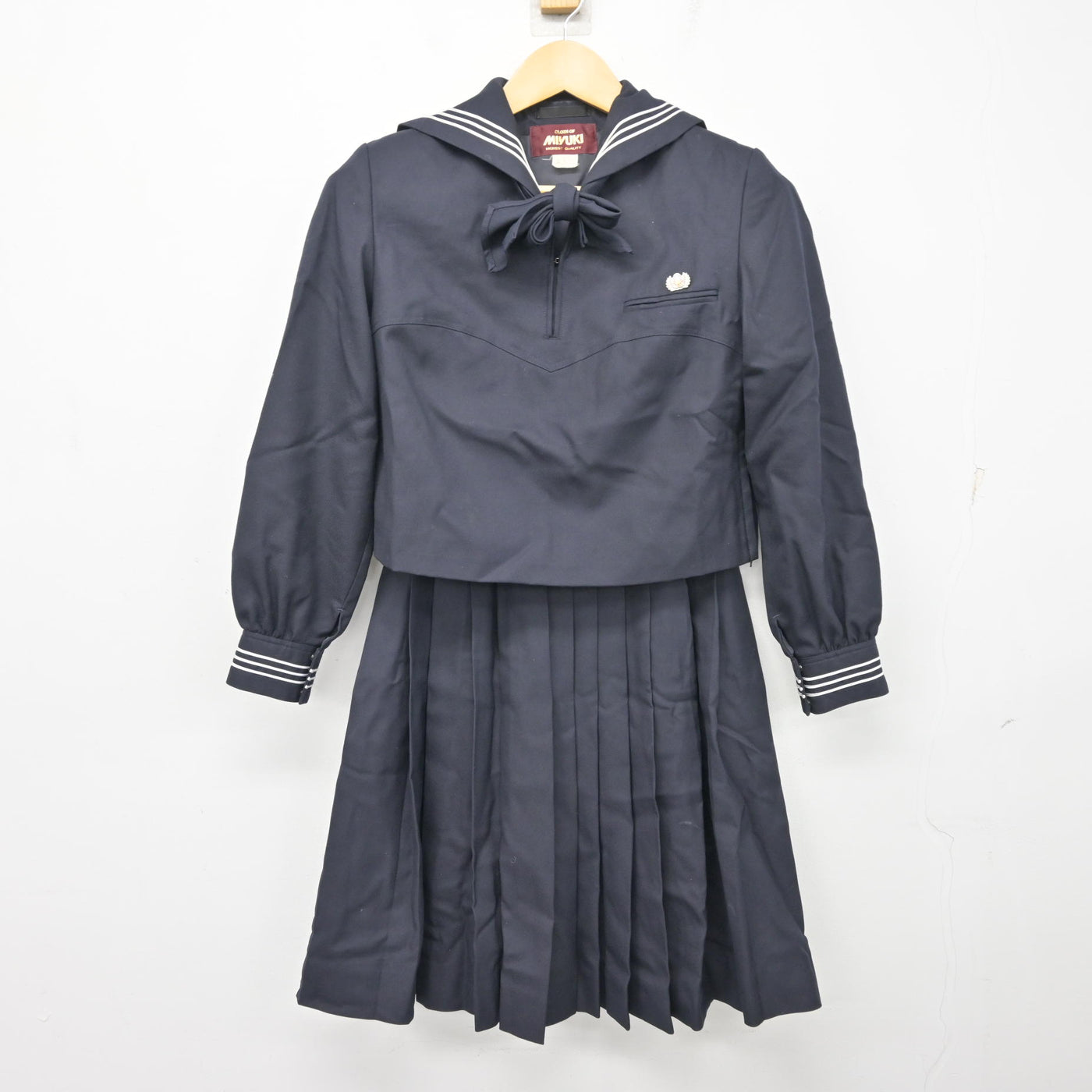 【中古】東京都 豊島岡女子学園高等学校 女子制服 4点 (セーラー服・スカート) sf100857