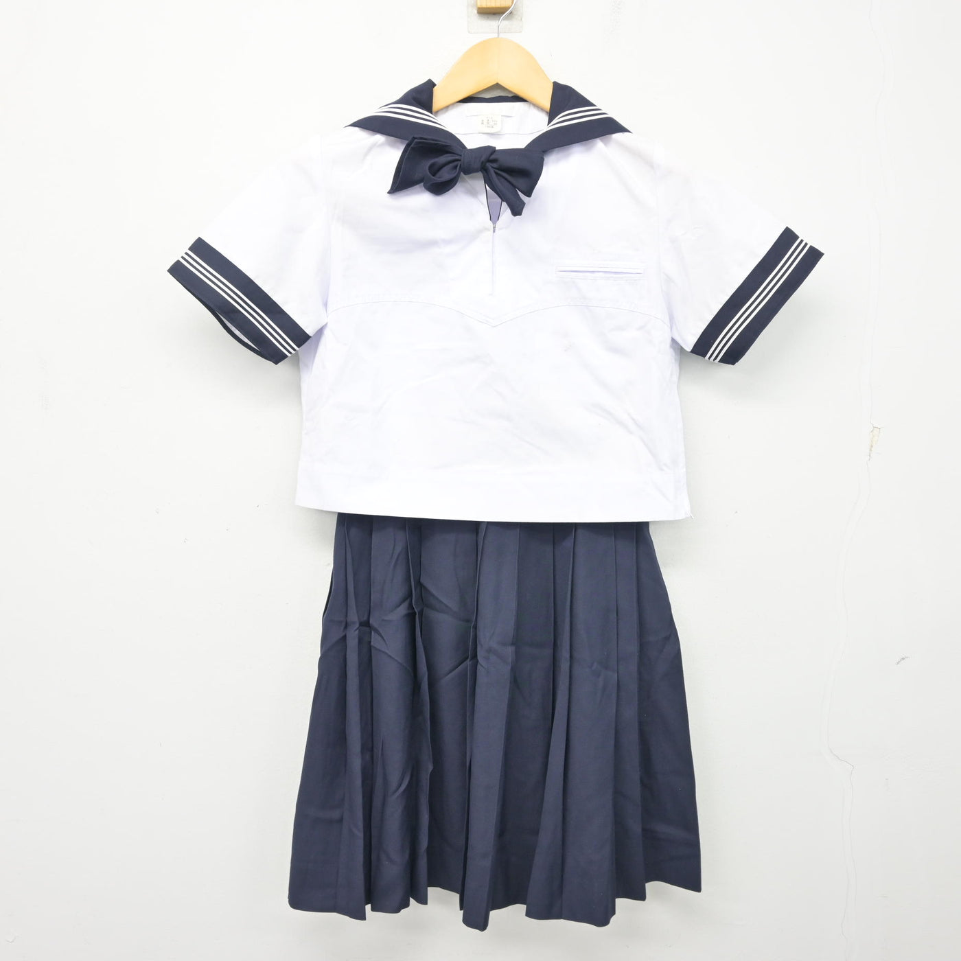 【中古】東京都 豊島岡女子学園高等学校 女子制服 3点 (セーラー服・スカート) sf100860