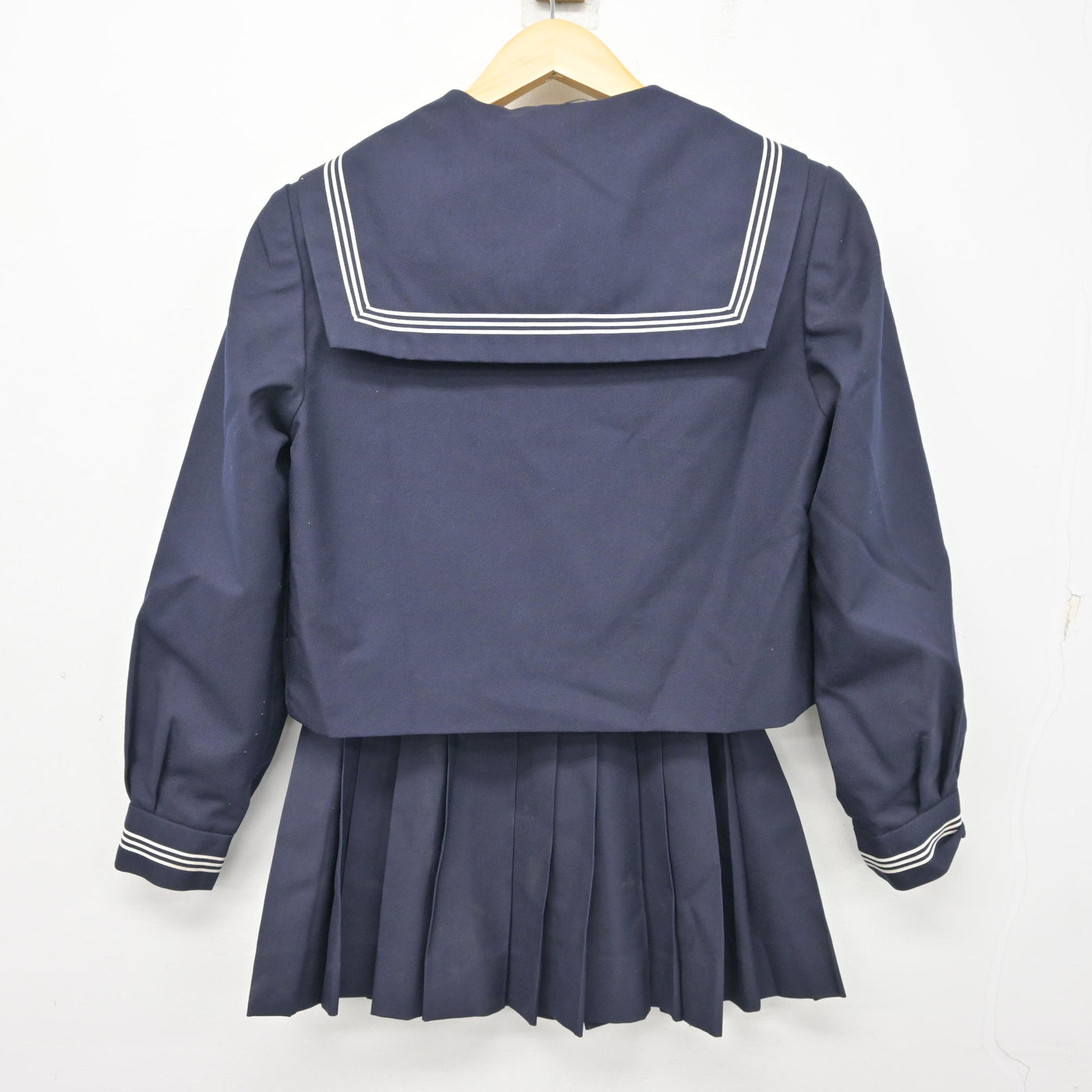 【中古】東京都 八潮高等学校 女子制服 3点 (セーラー服・スカート) sf100865