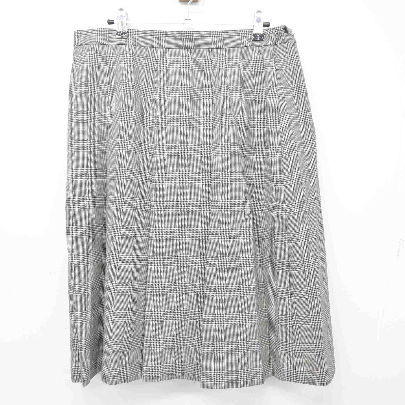 【中古】神奈川県 ヨコスカ調理製菓専門学校 女子制服 4点 (ブレザー・ベスト・スカート) sf100878