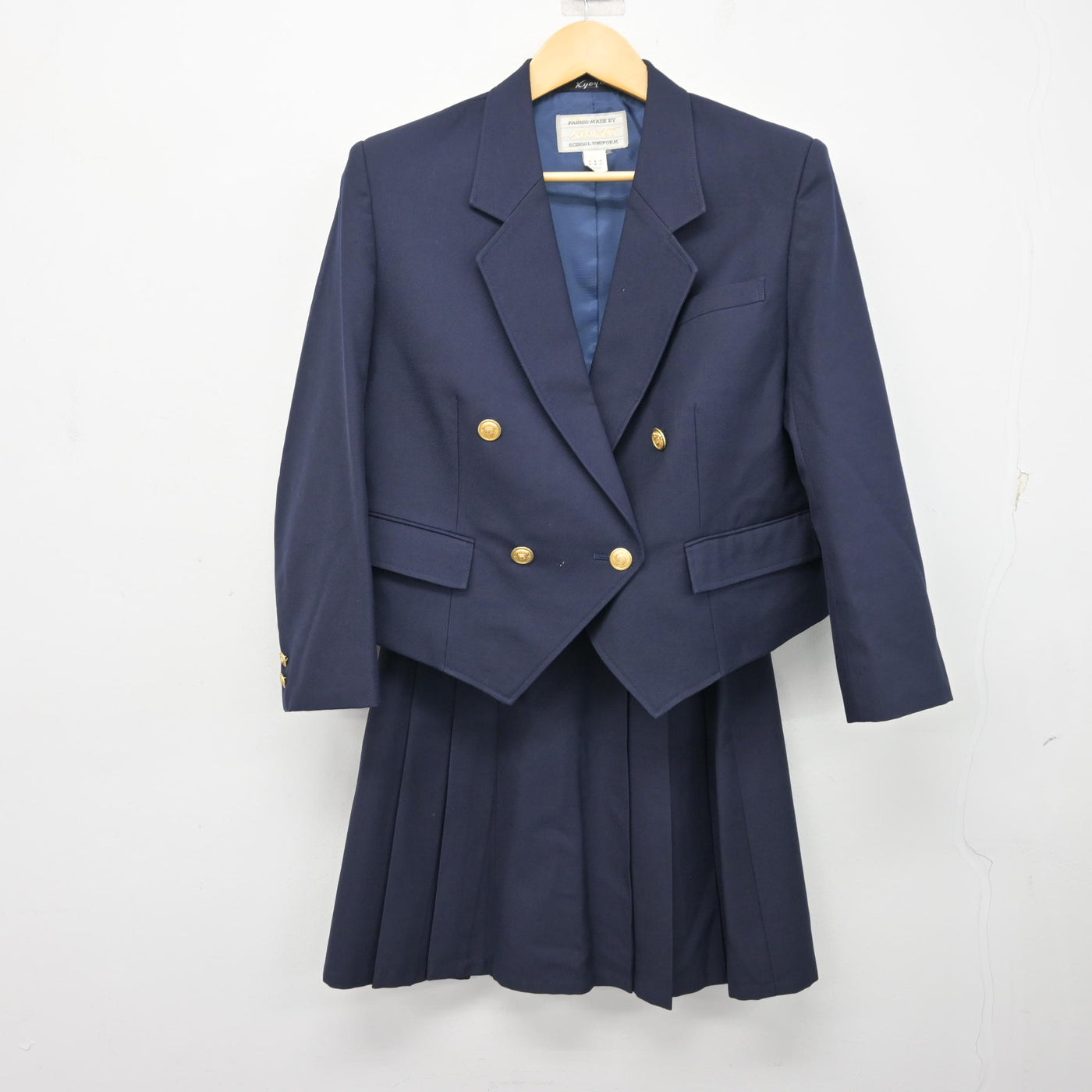 【中古】香川県 高松商業高等学校 女子制服 2点 (ブレザー・スカート) sf100897
