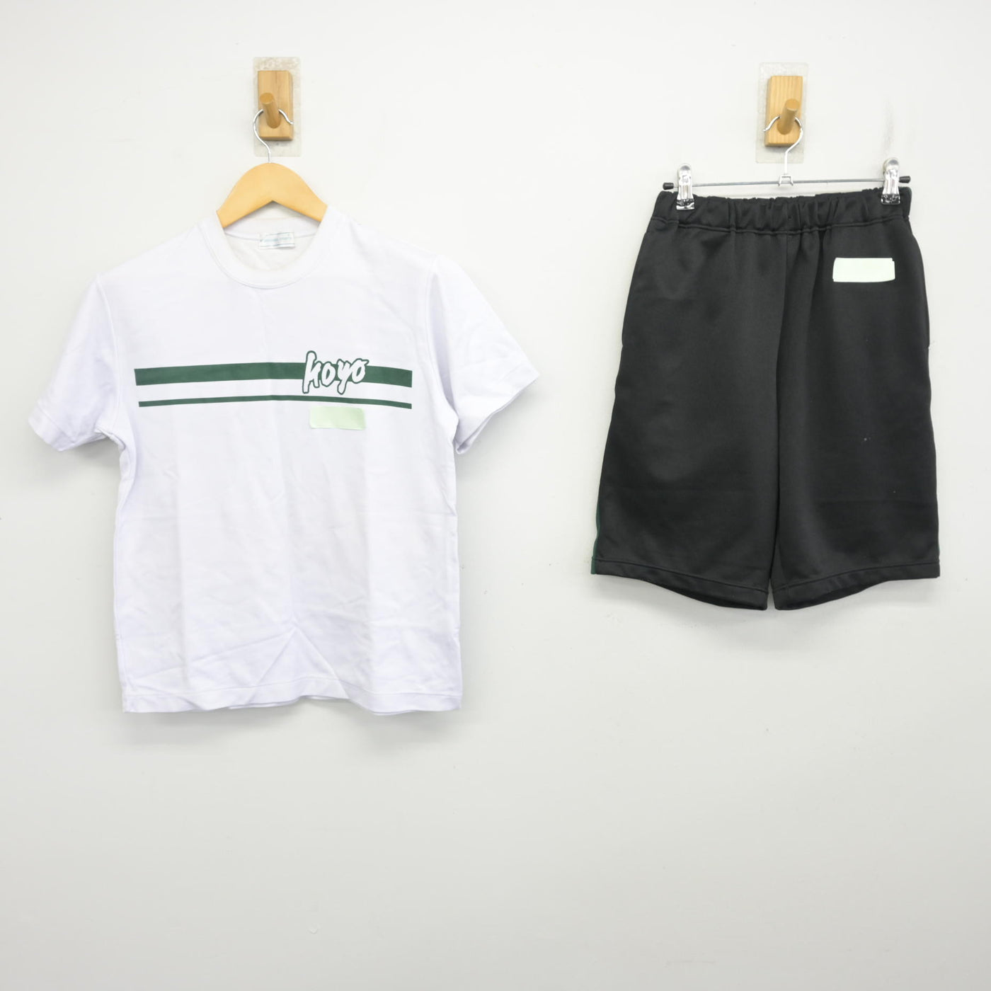 【中古】埼玉県 入間向陽高等学校 女子制服 2点 (体操服 上・体操服 下) sf100909