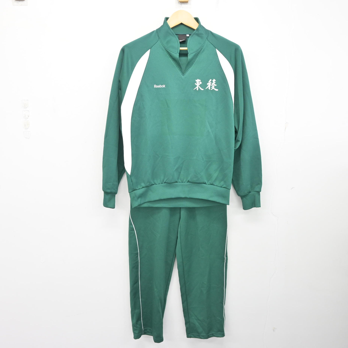 【中古】熊本県 東稜高等学校 女子制服 2点 (ジャージ 上・ジャージ 下) sf100920