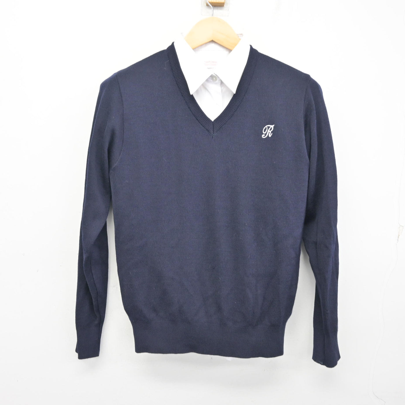 【中古】熊本県 東稜高等学校 女子制服 2点 (ニット・シャツ) sf100924