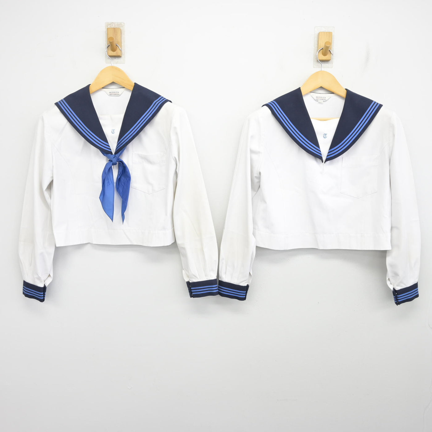 【中古】熊本県 東稜高等学校 女子制服 3点 (セーラー服) sf100927