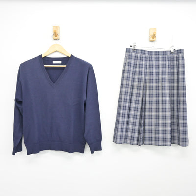【中古】大阪府 楠葉西中学校 女子制服 2点 (ニット・スカート) sf100934