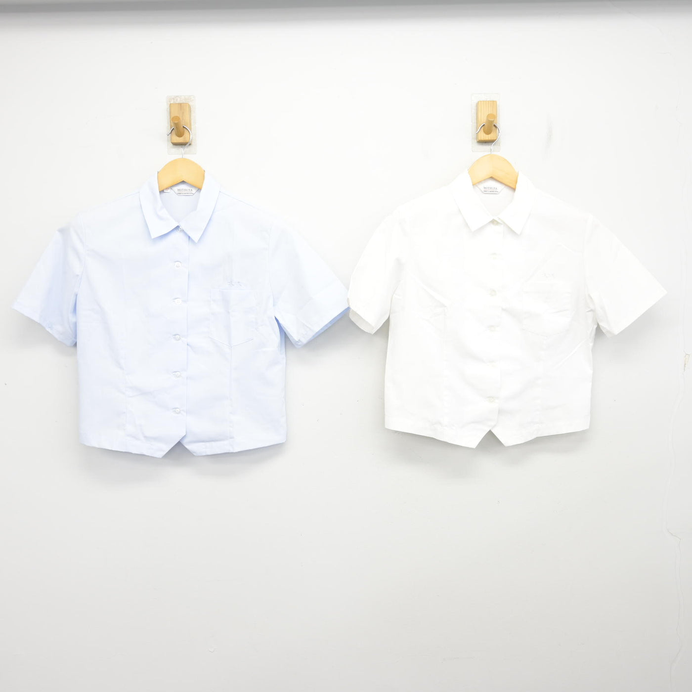 【中古】熊本県 文徳学園 文徳高等学校 女子制服 3点 (シャツ・シャツ・スカート) sf100958