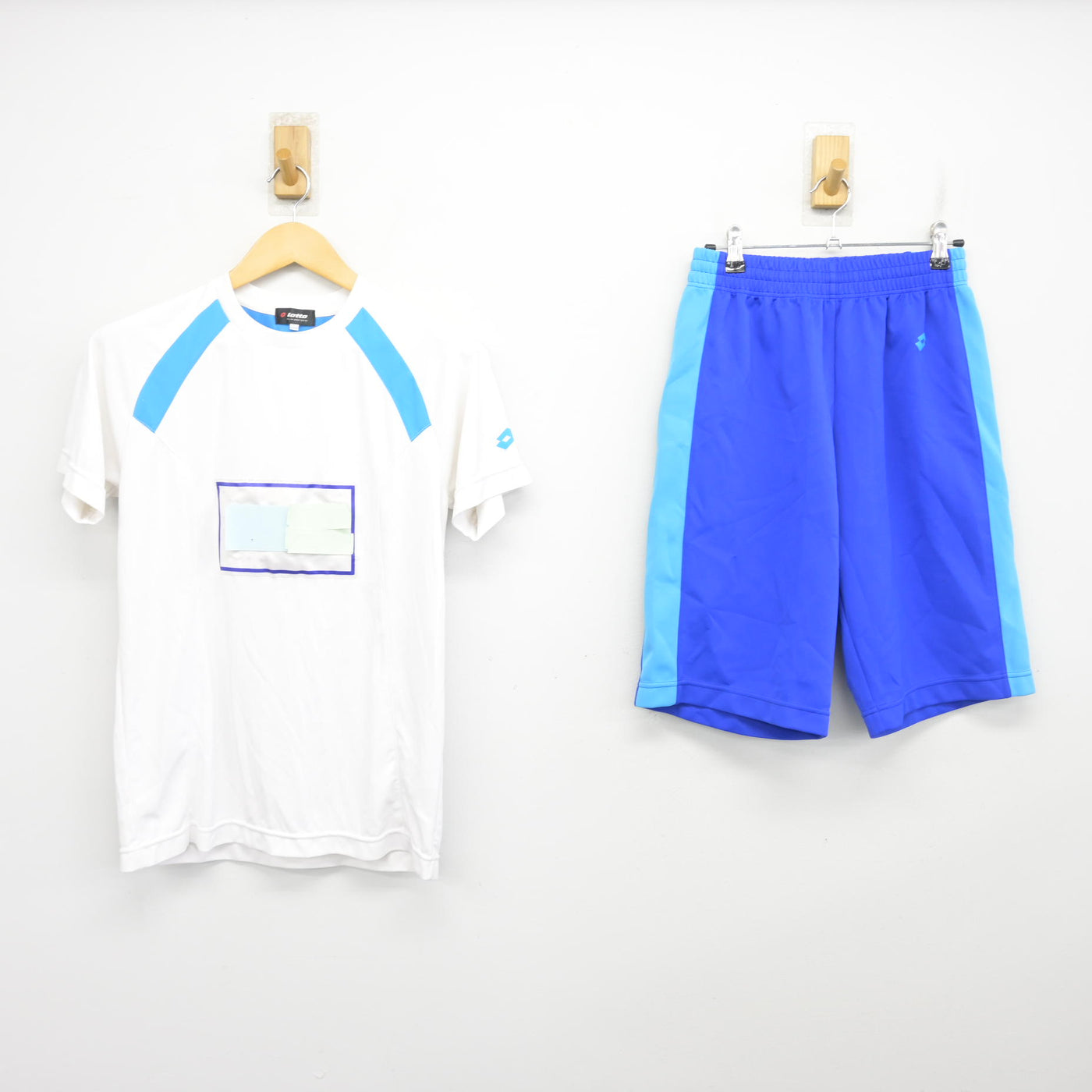 【中古】埼玉県 秀明英光高等学校 女子制服 2点 (体操服 上・体操服 下) sf100971