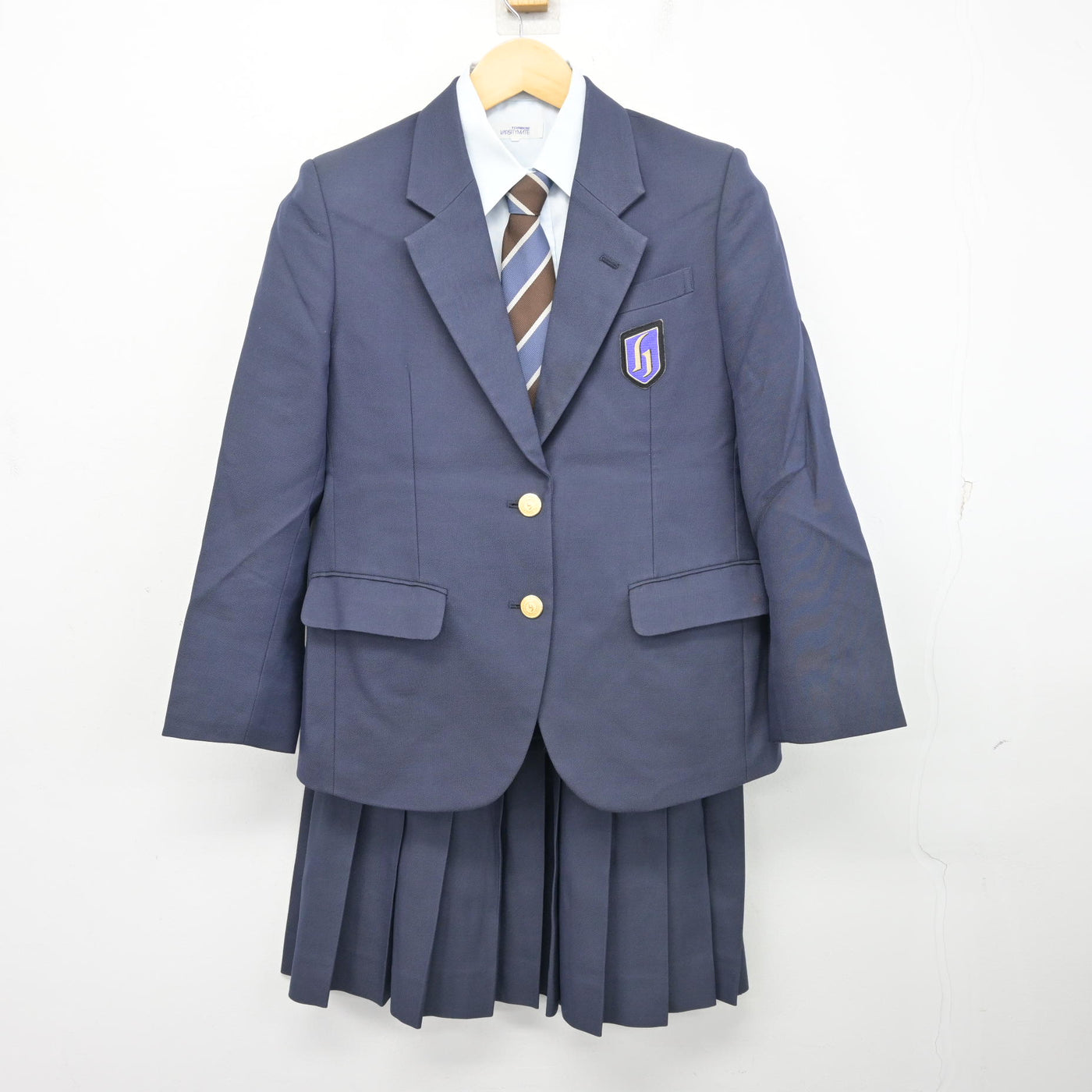 【中古】広島県 広島国際学院高等学校 女子制服 4点 (ブレザー・シャツ・スカート) sf100986