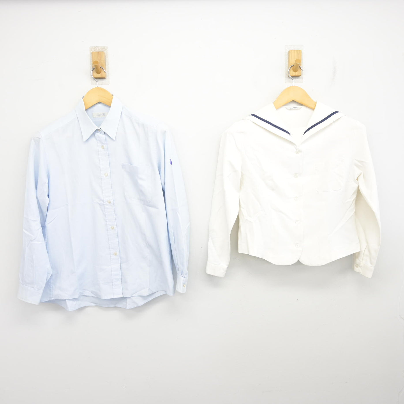 【中古】広島県 広島国際学院高等学校 女子制服 2点 (セーラー服・シャツ) sf100989