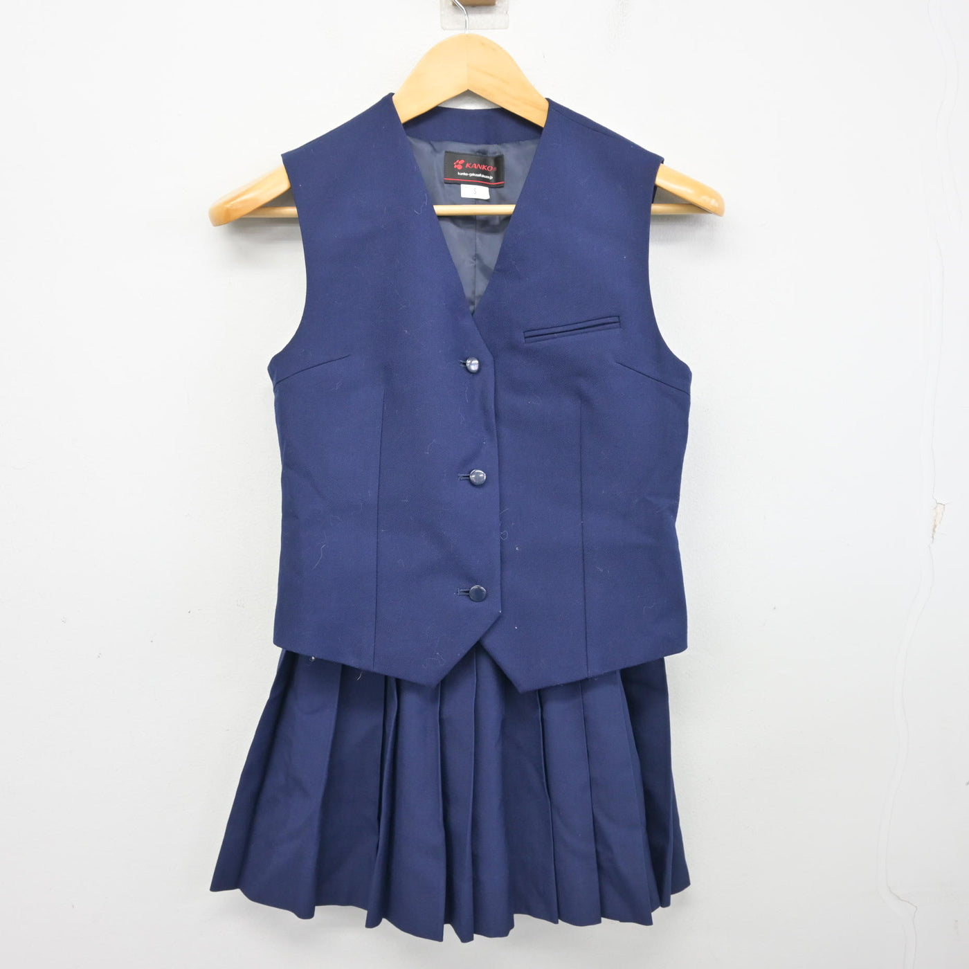 【中古】千葉県 薬園台高等学校 女子制服 2点 (ベスト・スカート) sf100991