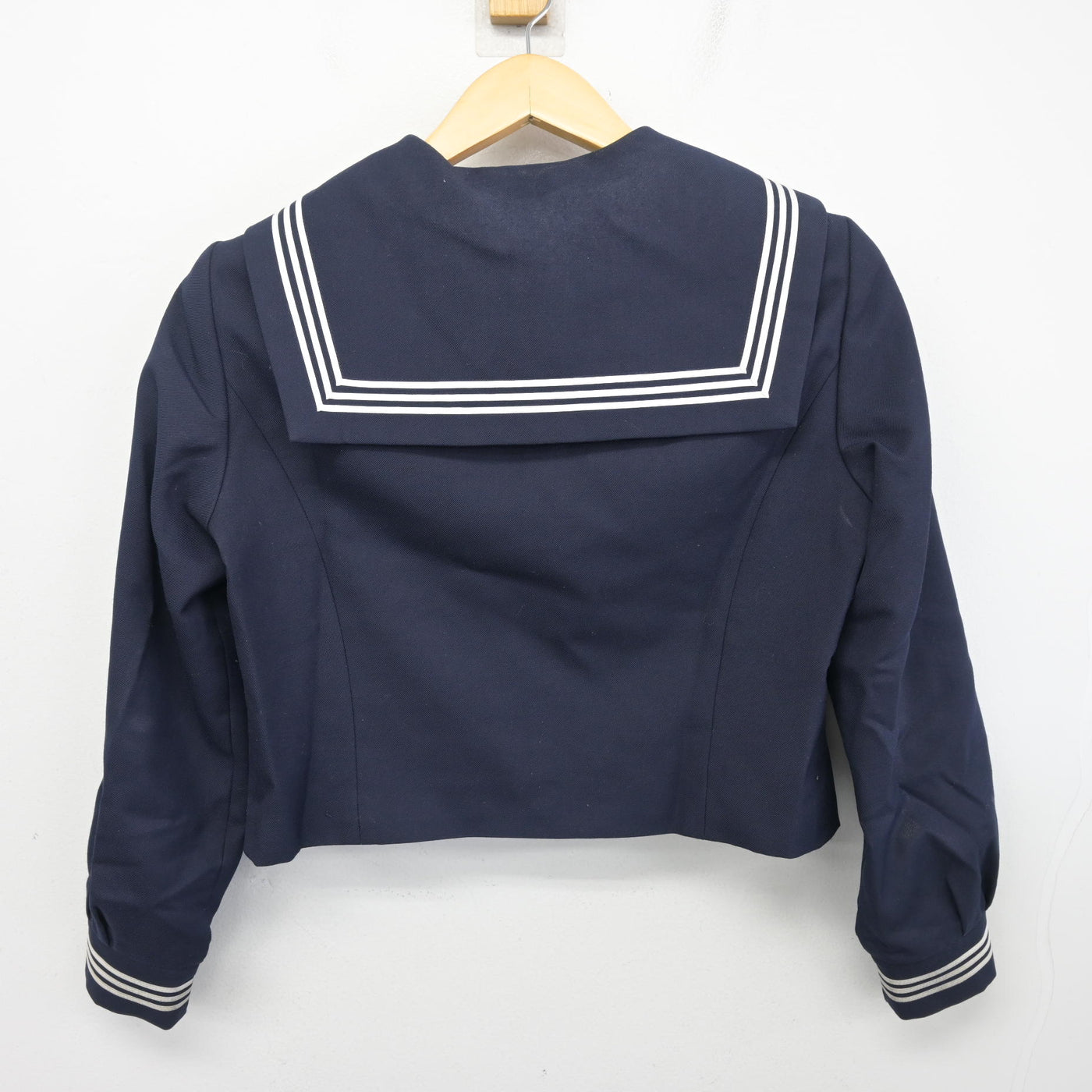 【中古】東京都 上一色中学校 女子制服 2点 (セーラー服) sf101007