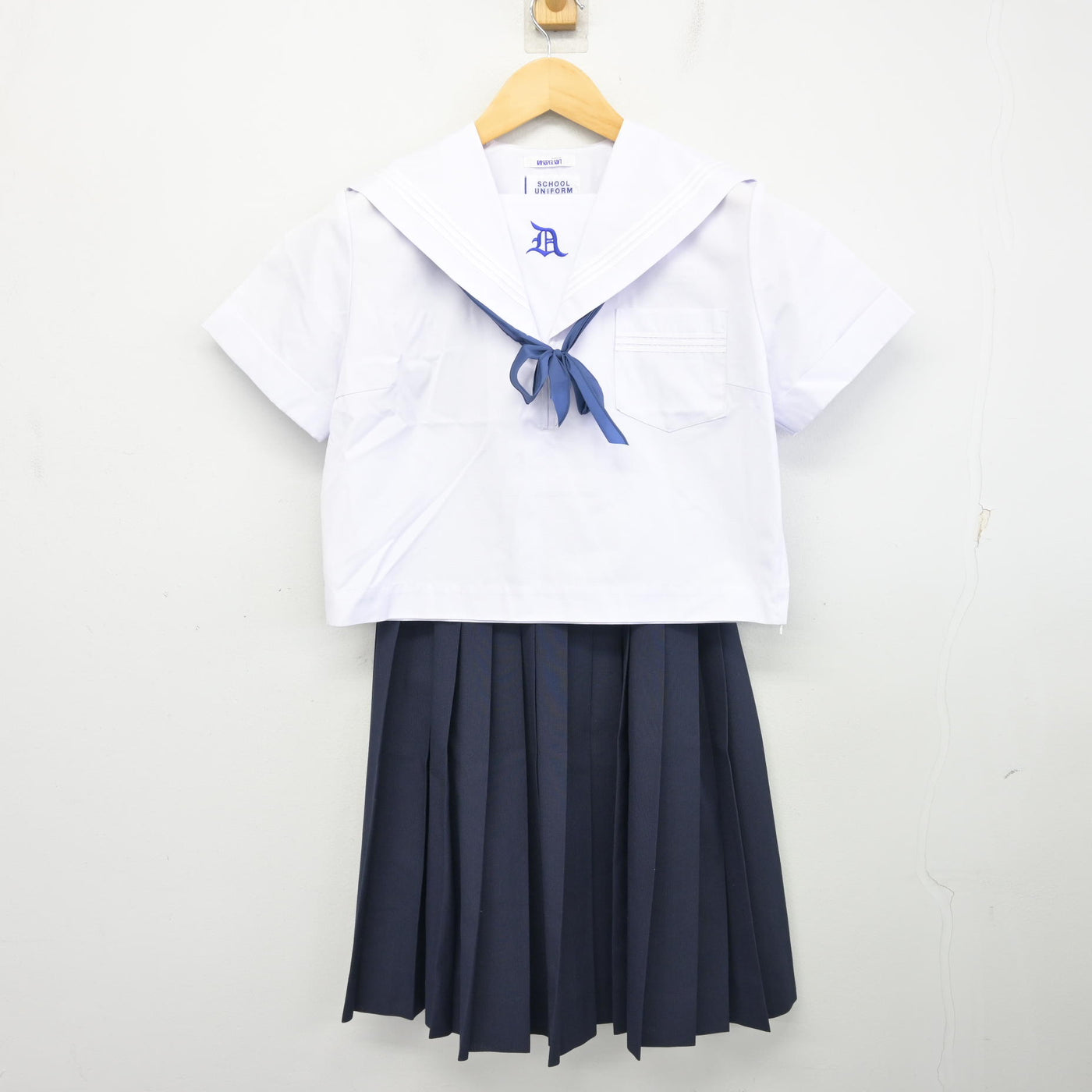 【中古】兵庫県 大白書中学校 女子制服 3点 (セーラー服・スカート) sf101010