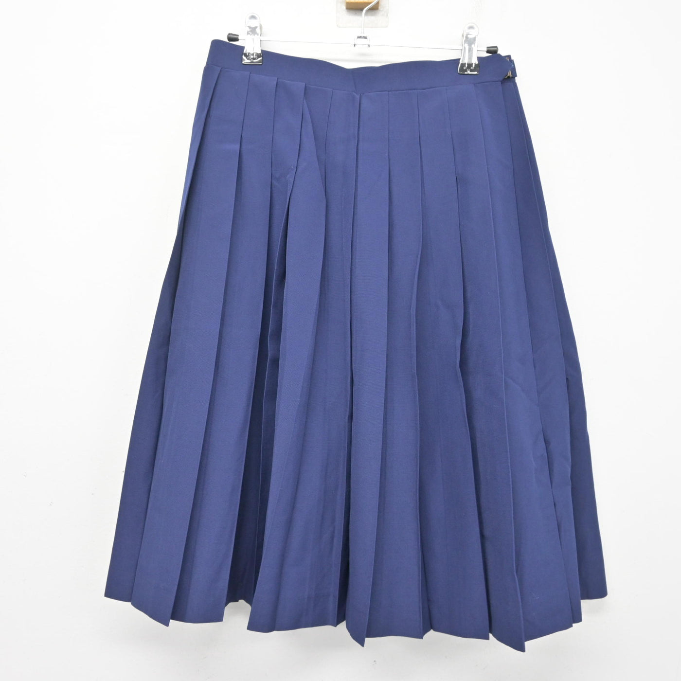 【中古】千葉県 高谷中学校 女子制服 4点 (ベスト・シャツ・スカート) sf101022