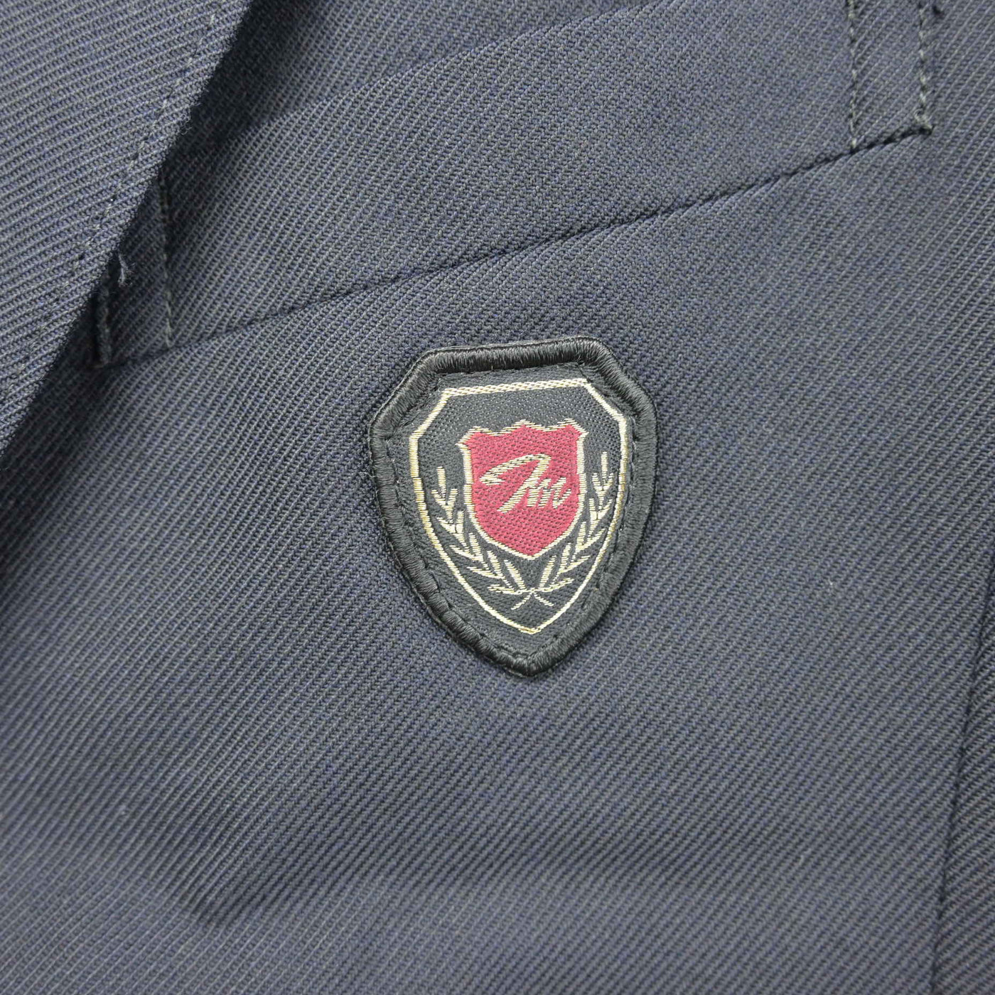 【中古】千葉県 市川南高等学校 女子制服 4点 (ブレザー・シャツ・ズボン) sf101024