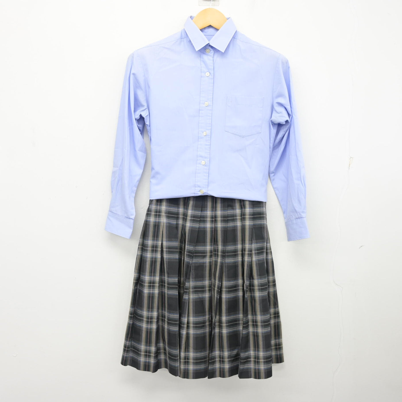 【中古】大阪府 浪速高等学校・中学校 女子制服 2点 (シャツ・スカート) sf101031