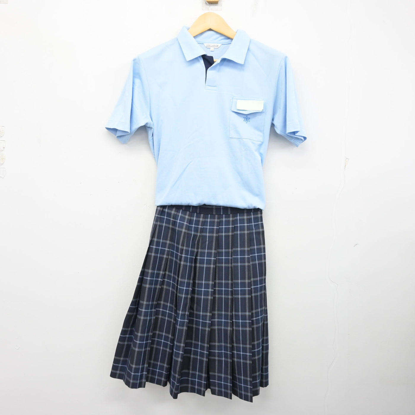 【中古】大阪府 茨田北中学校 女子制服 3点 (シャツ・スカート) sf101035