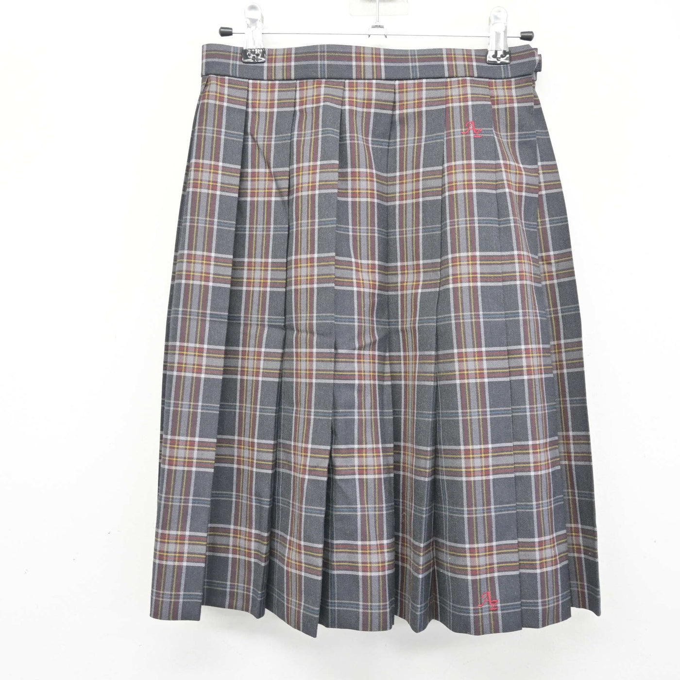 【中古】神奈川県 麻布大学附属高等学校 女子制服 3点 (ニット・スカート) sf101046