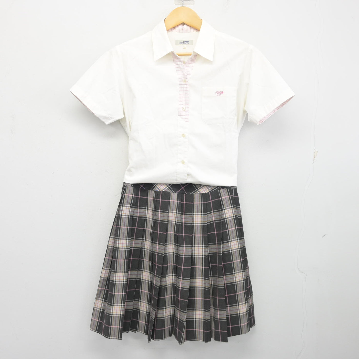 【中古】奈良県 奈良文化高等学校 女子制服 3点 (シャツ・スカート) sf101050