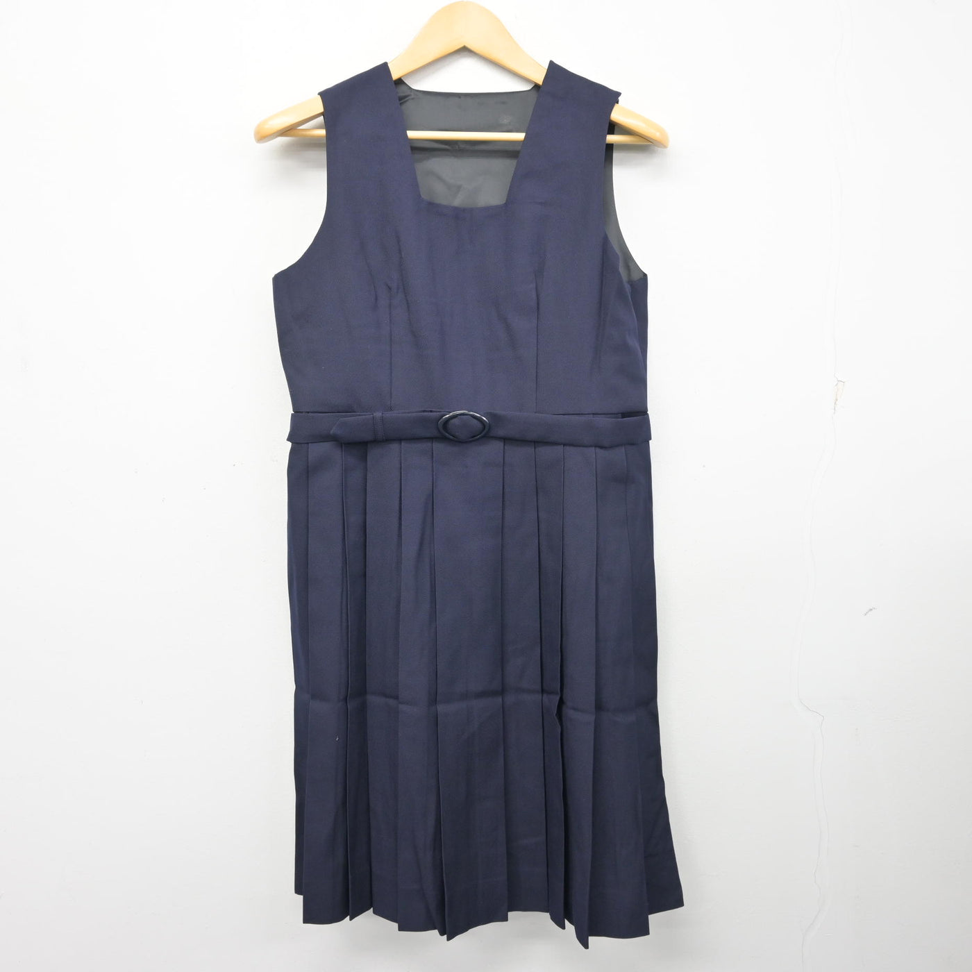 【中古】東京都 十文字高等学校 女子制服 4点 (ニット・セーラー服・ジャンパースカート) sf101075
