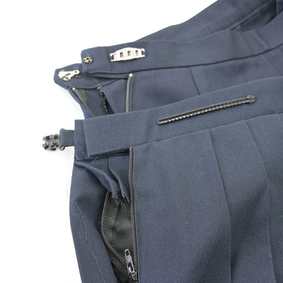 【中古】 学校名不明 女子制服 2点 (スカート・スカート) sf101093