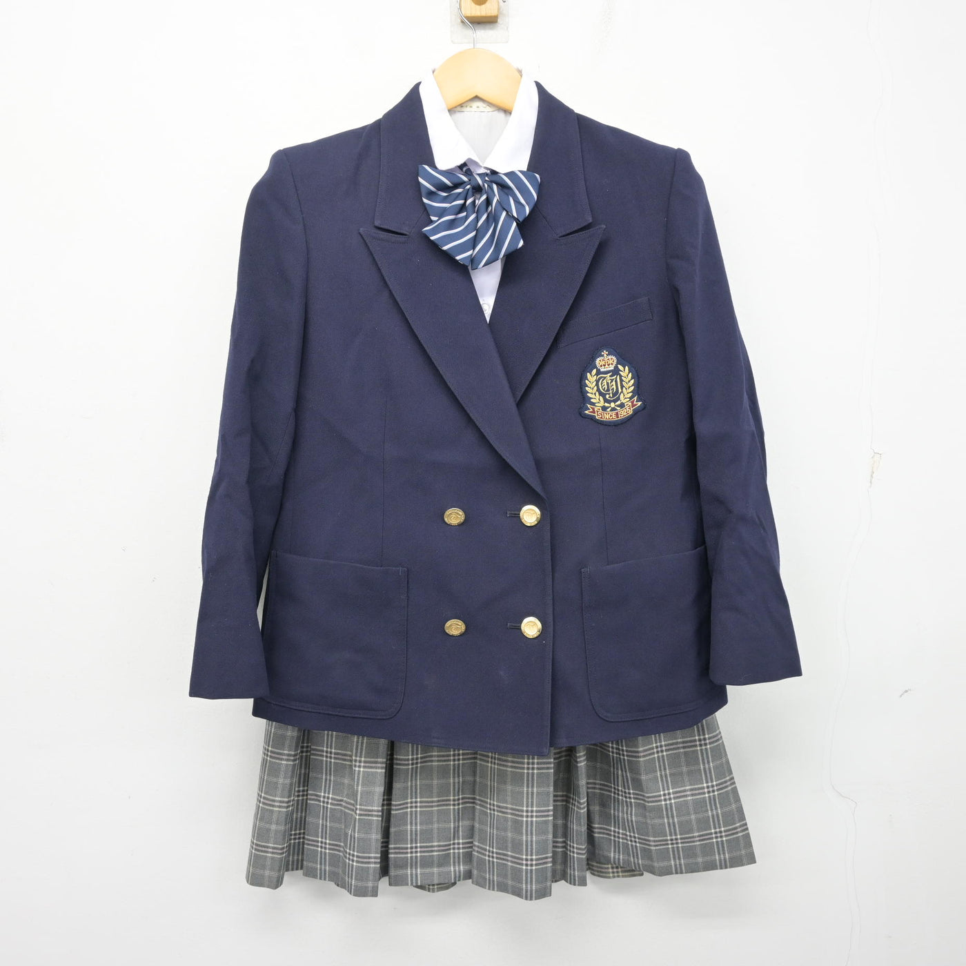 【中古】東京都 立川女子高等学校 女子制服 4点 (ブレザー・ブラウス・スカート) sf101130