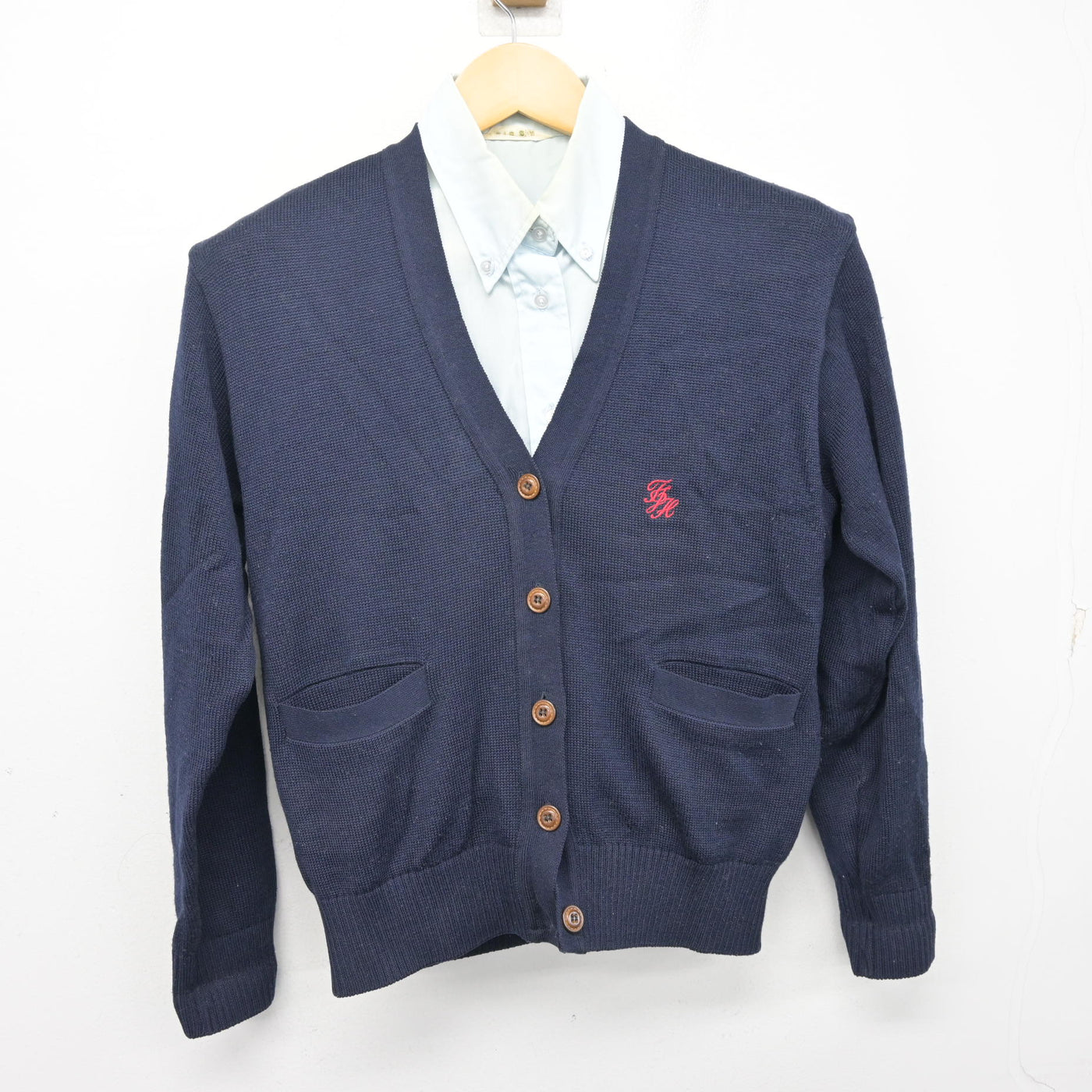 【中古】東京都 立川女子高等学校 女子制服 2点 (ニット・シャツ) sf101131