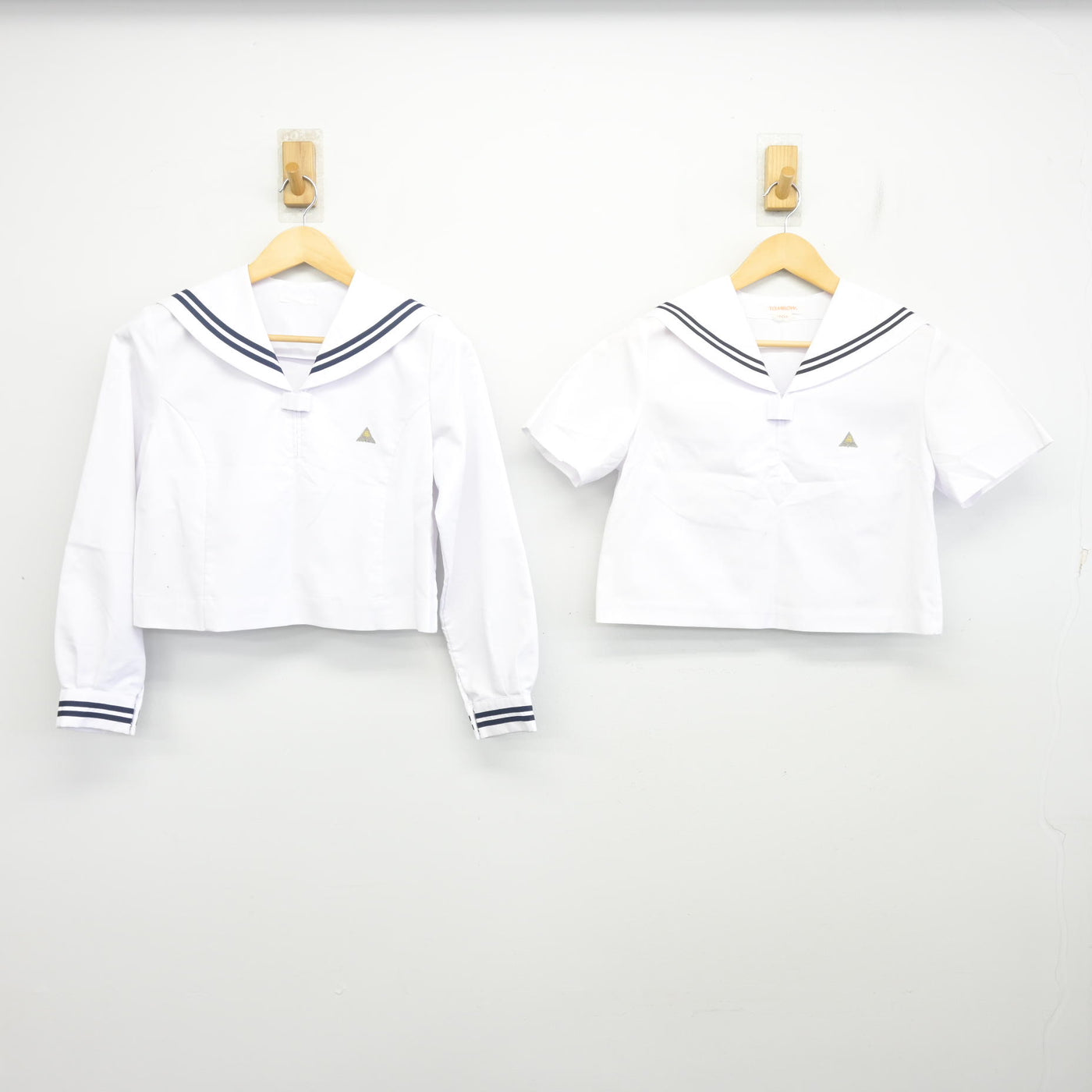【中古】広島県 尾道東高等学校 女子制服 2点 (セーラー服) sf101164