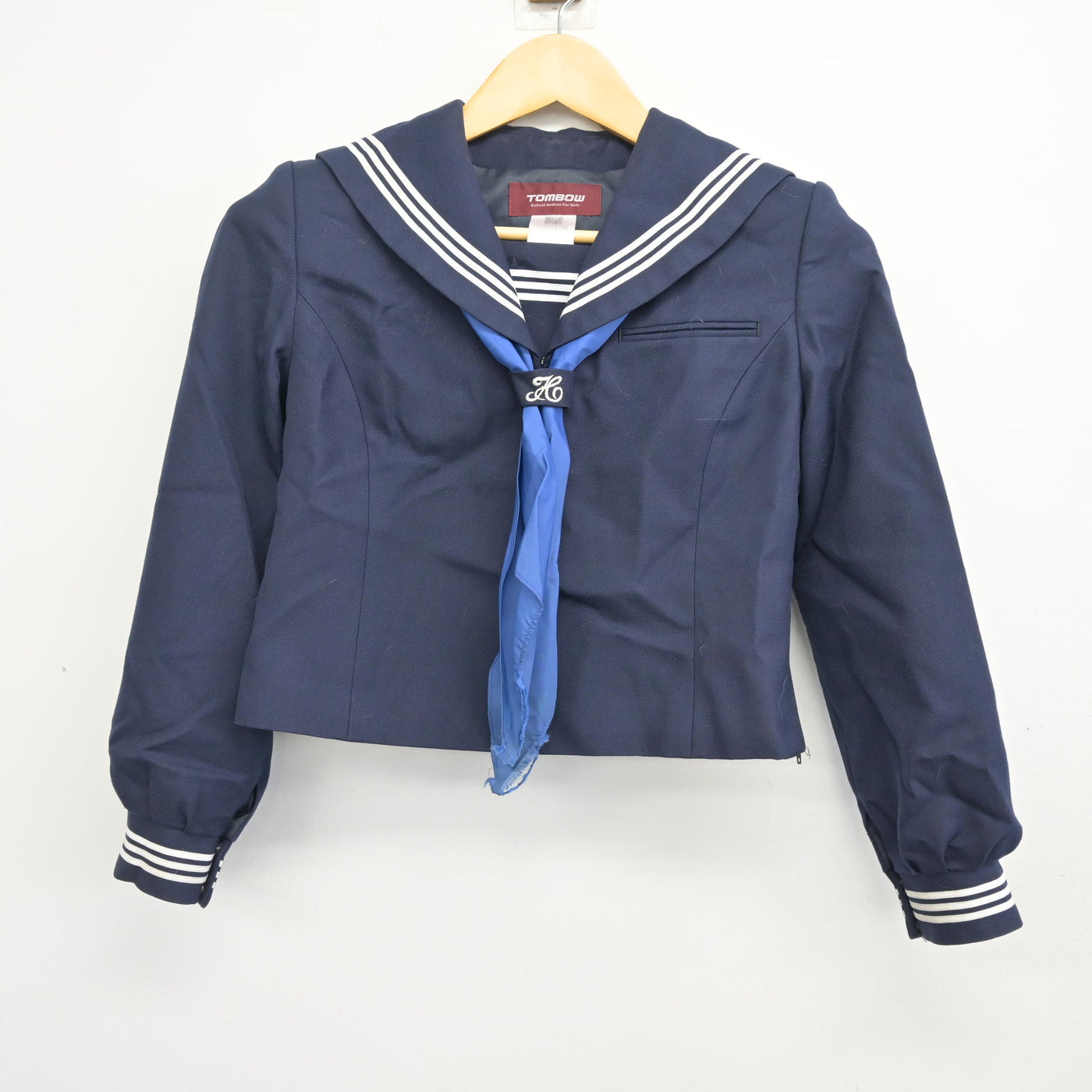 【中古】茨城県 ひたちなか市立美乃浜学園 女子制服 3点 (セーラー服・ジャンパースカート) sf101166