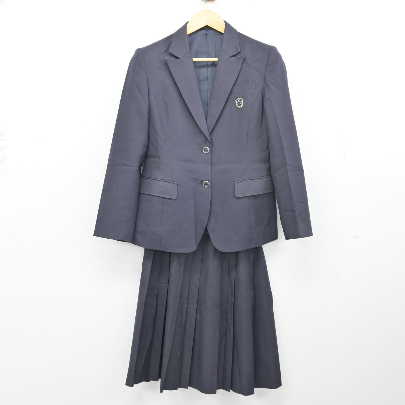 【中古】大阪府 牧野高等学校 女子制服 2点 (ブレザー・スカート) sf101184