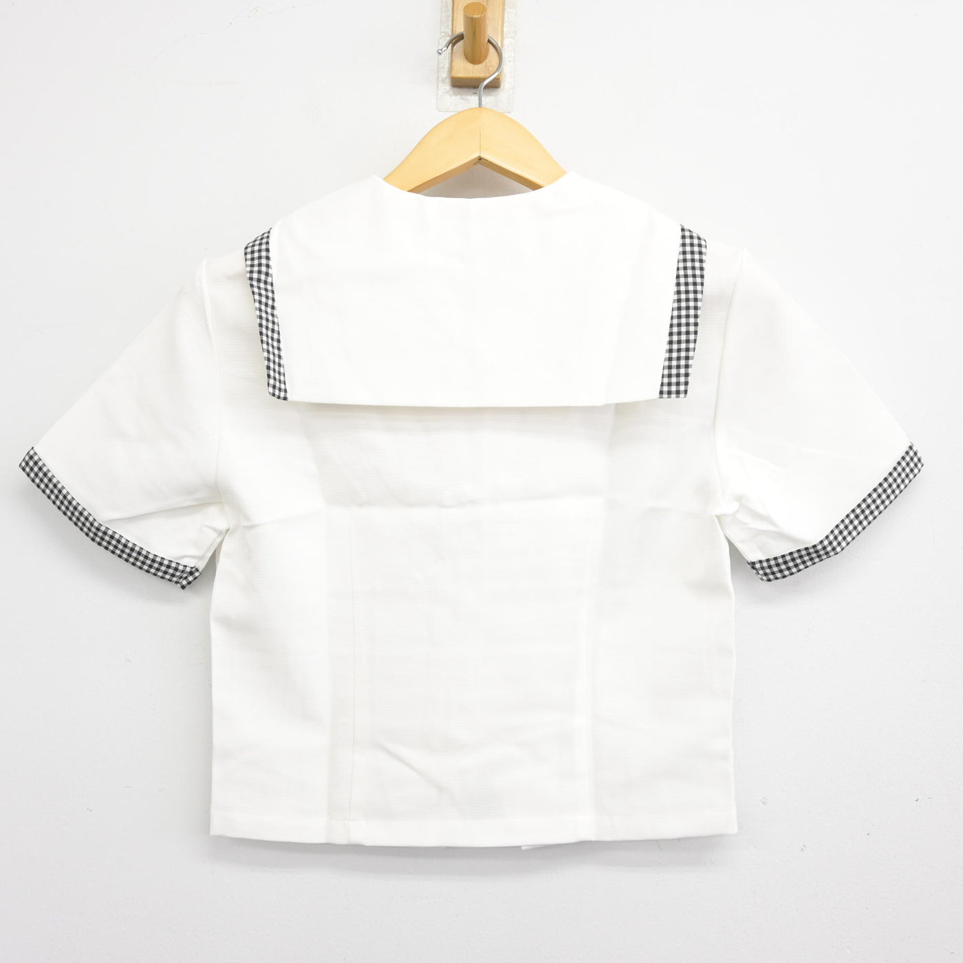 【中古】愛媛県 川之石高等学校 女子制服 3点 (ブラウス・スカート) sf101191