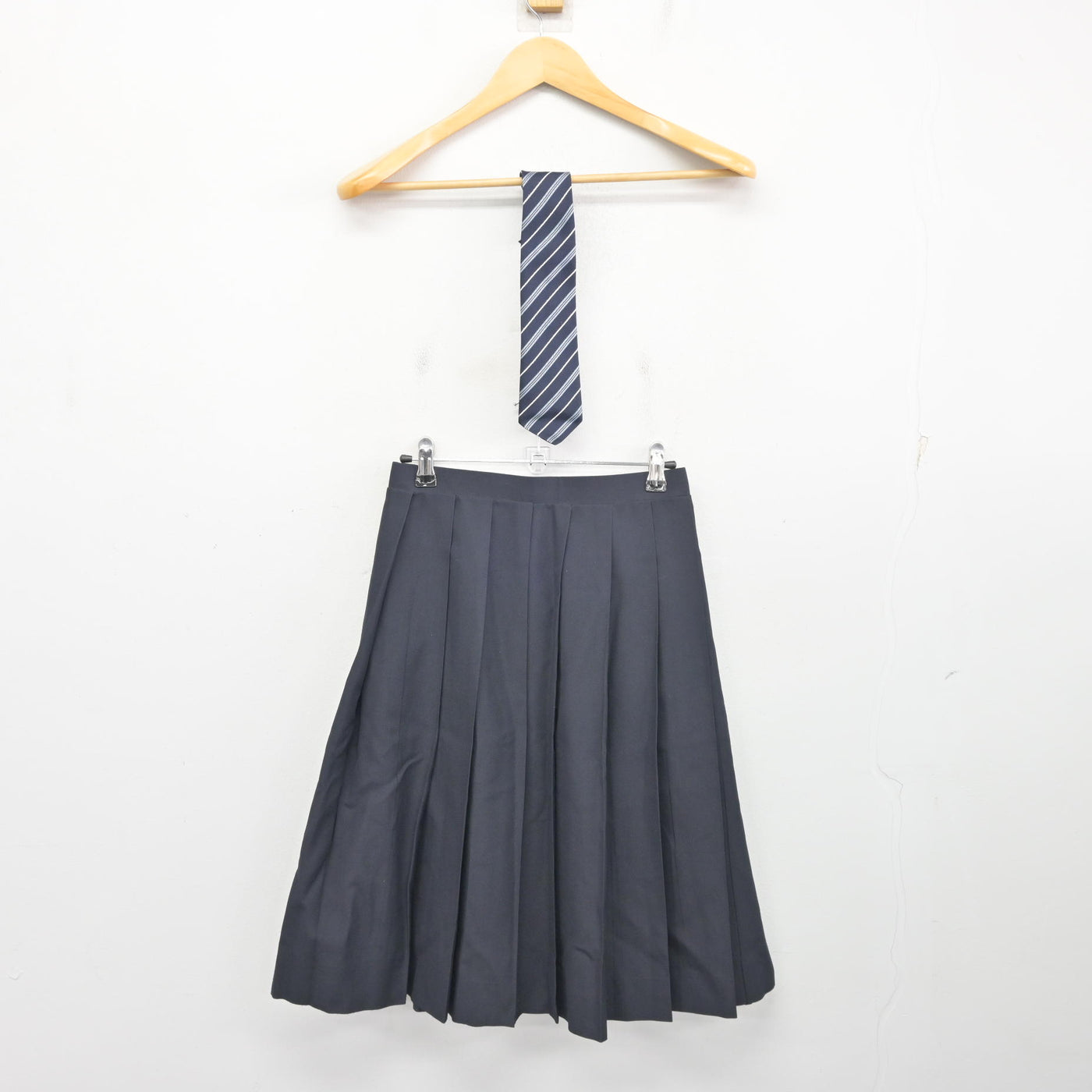 【中古】茨城県 ひたち野うしく中学校 女子制服 2点 (スカート) sf101207