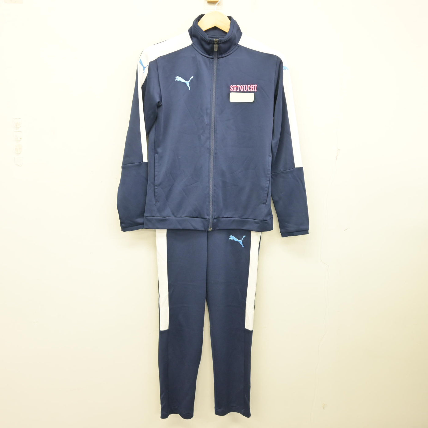 【中古】広島県 瀬戸内高等学校 女子制服 3点 (ジャージ 上・体操服 下・ジャージ 下) sf101215
