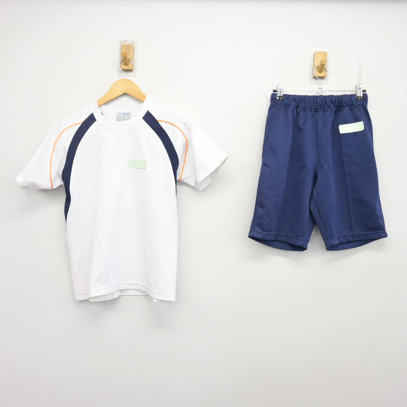【中古】神奈川県 もえぎ野中学校 女子制服 2点 (体操服 上・体操服 下) sf101223