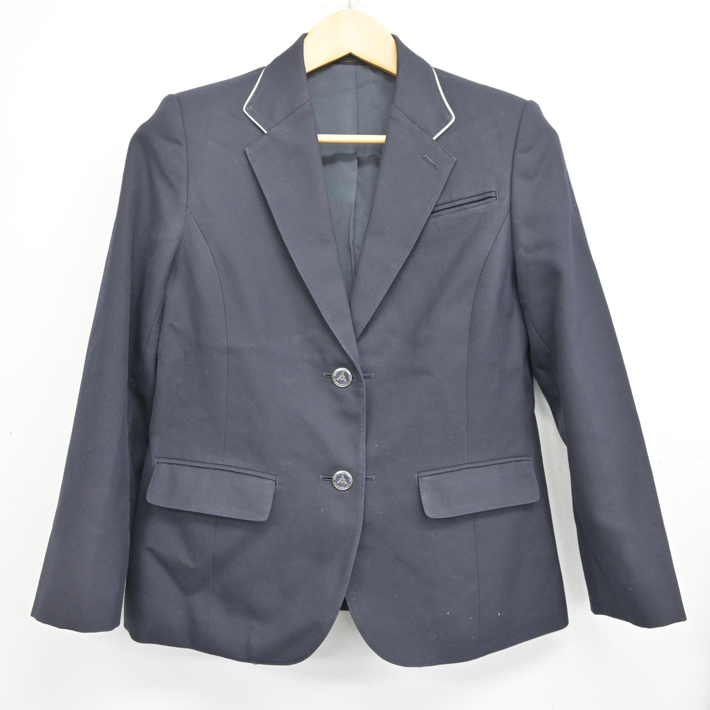 【中古】福岡県 福岡市内中学標準服 女子制服 4点 (ブレザー・シャツ・スカート) sf101224