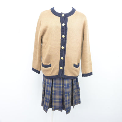 【中古】福岡県 福岡女子高等学校 女子制服 4点 (ブレザー・ニット・シャツ・スカート) sf101229