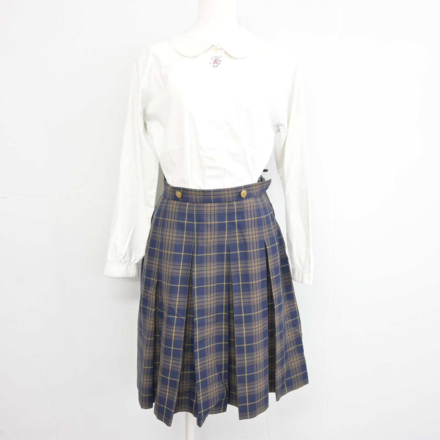 【中古】福岡県 福岡女子高等学校 女子制服 4点 (ブレザー・ニット・シャツ・スカート) sf101229