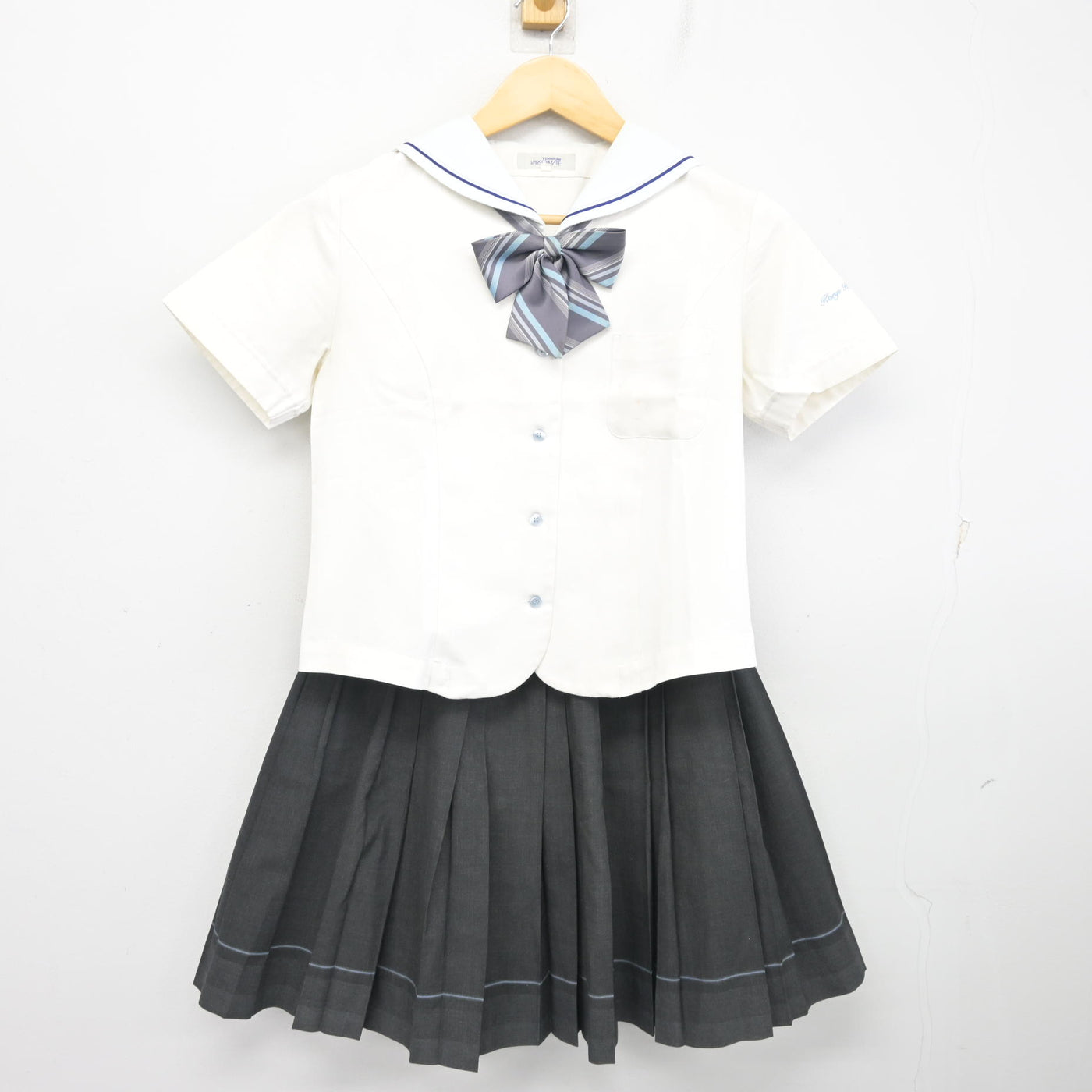 【中古】福岡県 光陵高等学校 女子制服 4点 (セーラー服・スカート) sf101233