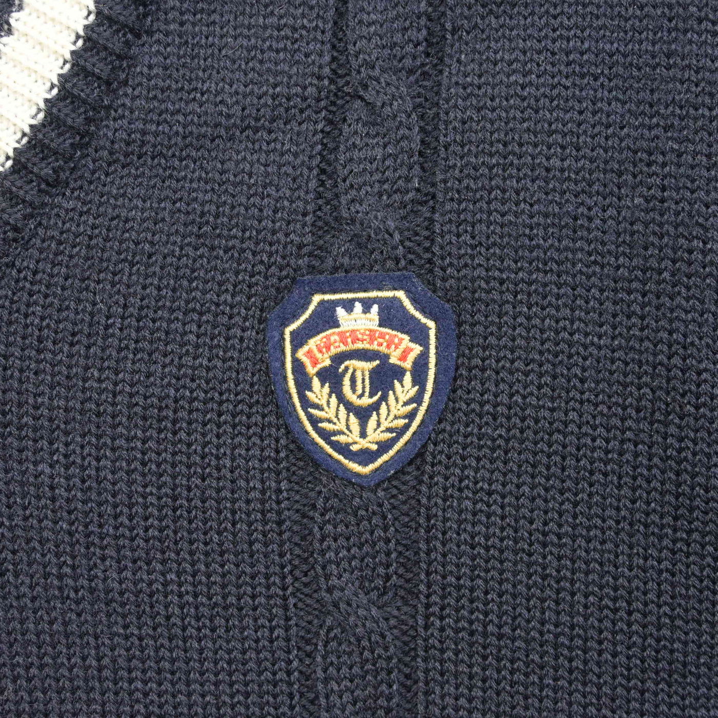 【中古】兵庫県 太子高等学校 女子制服 3点 (ニット・シャツ・スカート) sf101310