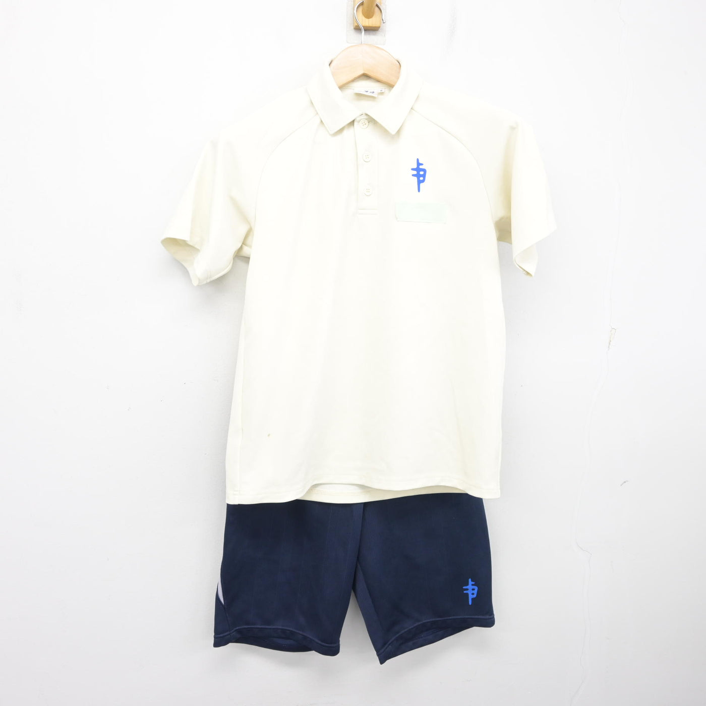 【中古】愛知県 時習館高等学校 女子制服 2点 (体操服 上・体操服 下) sf101335