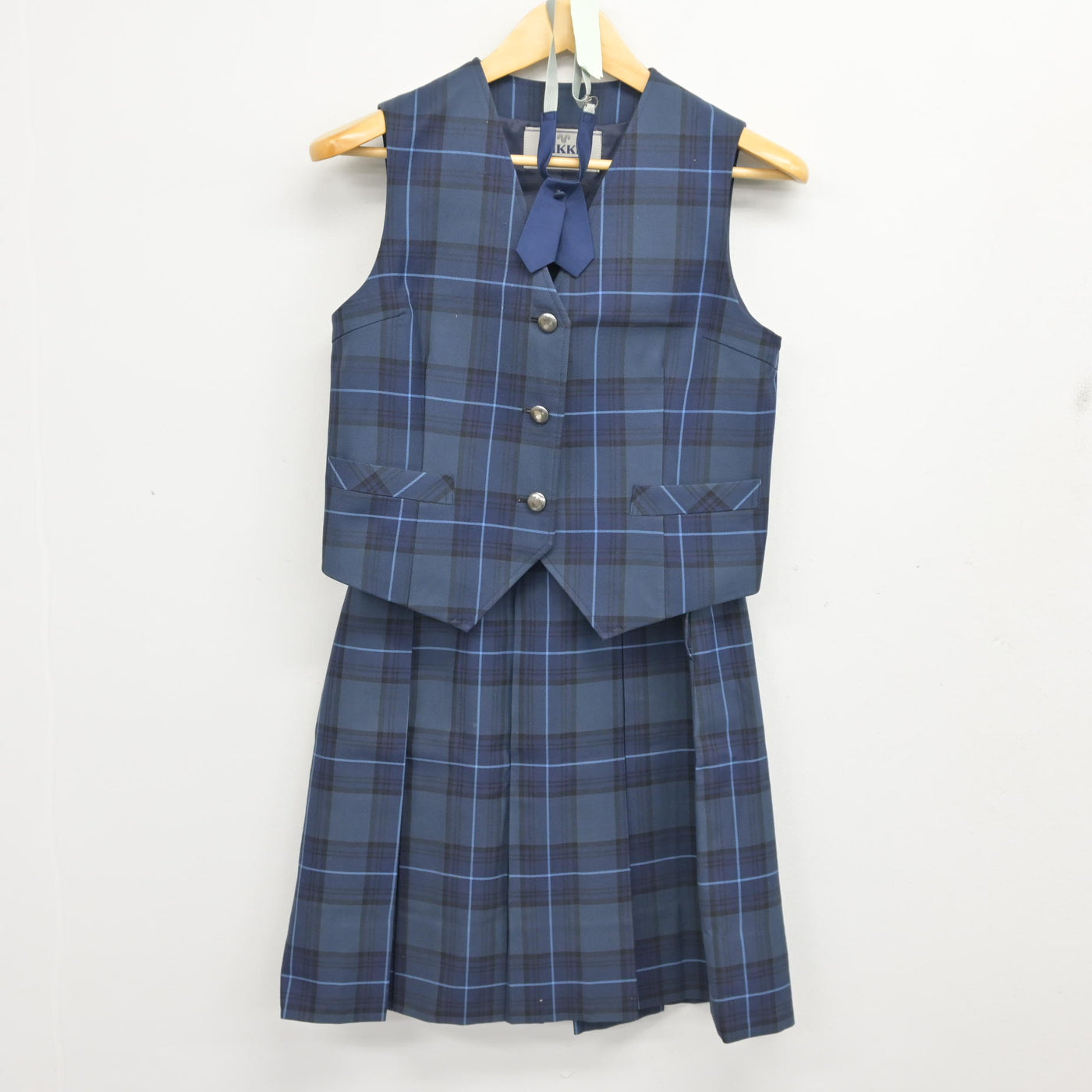 【中古】東京都 あきる野市立西中学校 女子制服 4点 (ブレザー・ベスト・スカート) sf101384