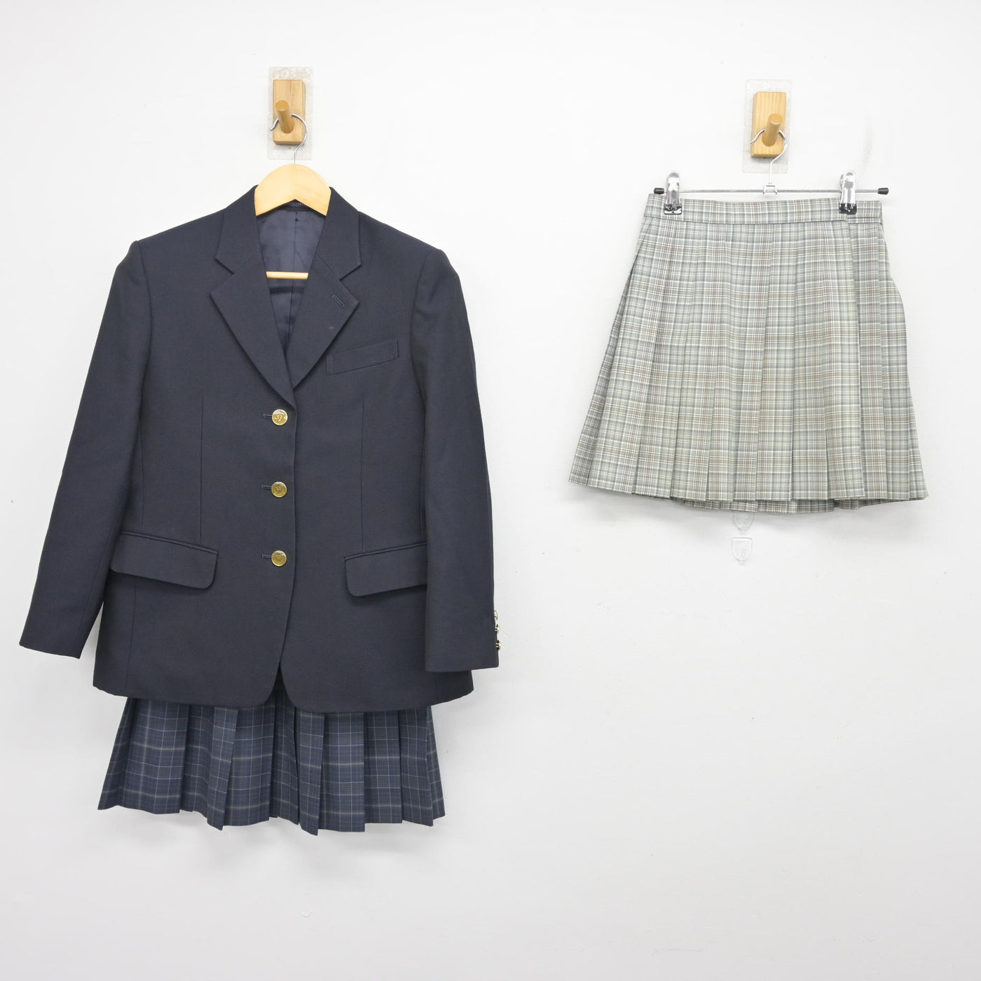 【中古】京都府 堀川高等学校 女子制服 3点 (ブレザー・スカート・スカート) sf101388