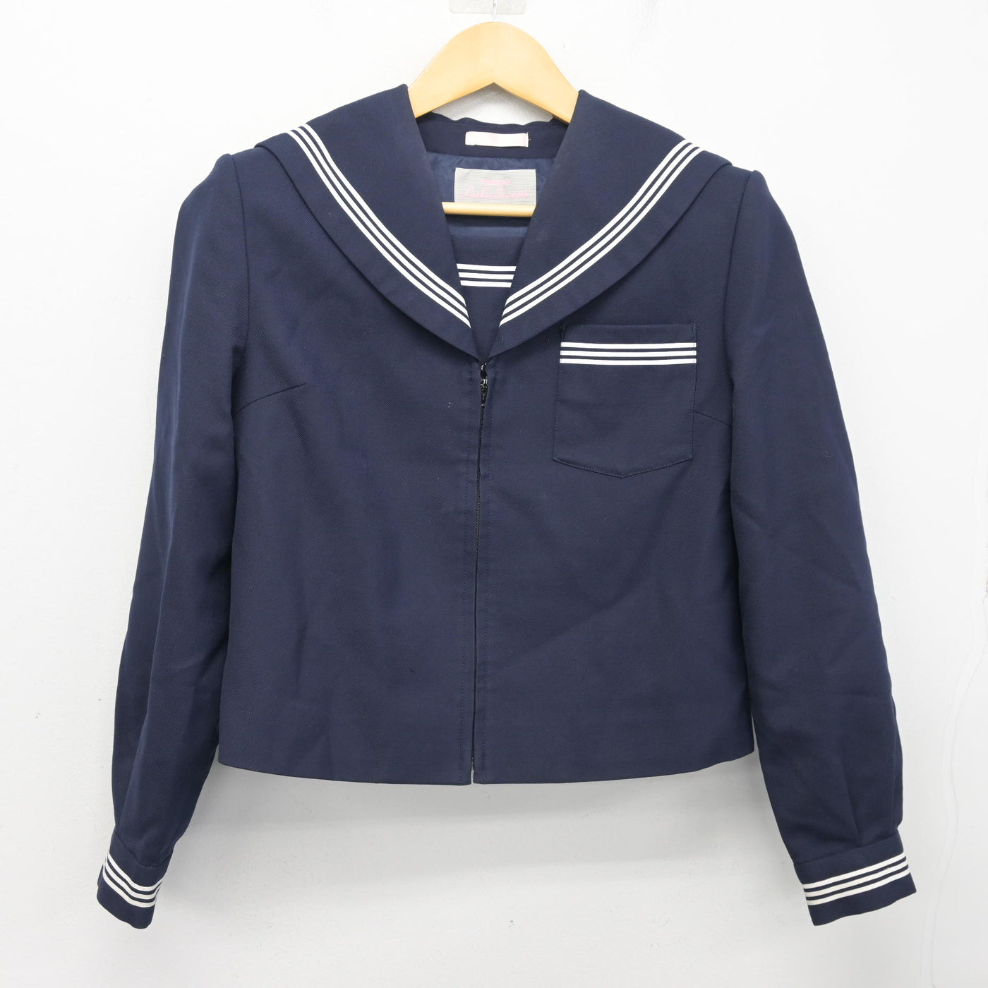 【中古】富山県 滑川中学校 女子制服 2点 (セーラー服・スカート) sf101401