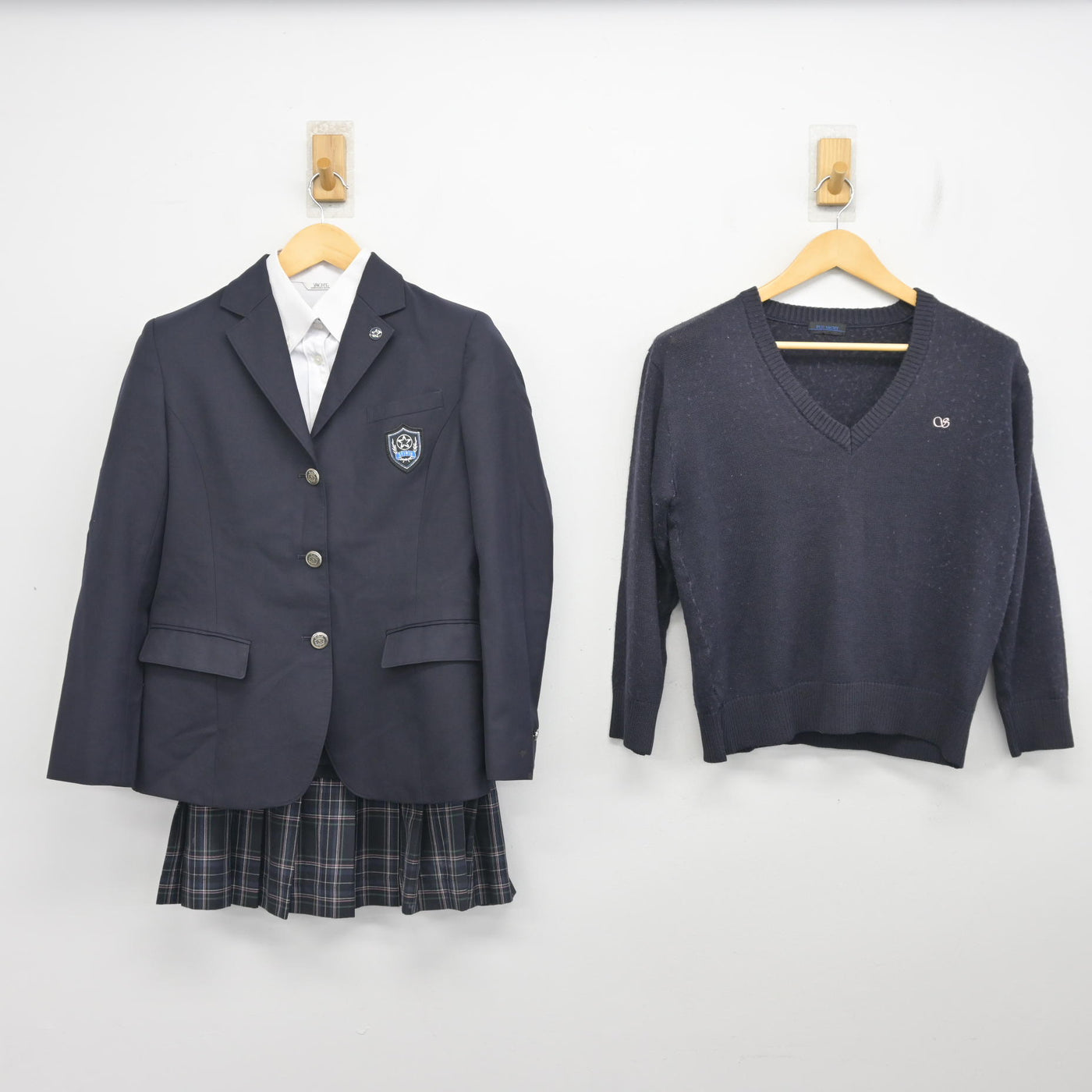 【中古】福岡県 星琳高等学校 女子制服 4点 (ブレザー・ニット・シャツ・スカート) sf101404